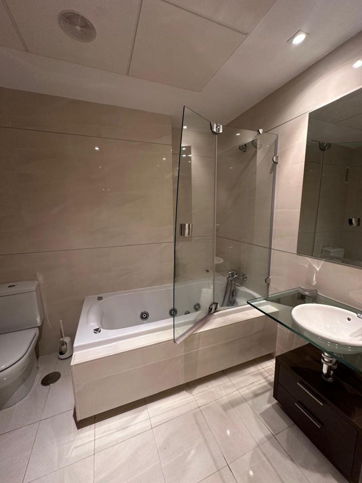 3 Bedroom Apartment in Estepona - Photo 29