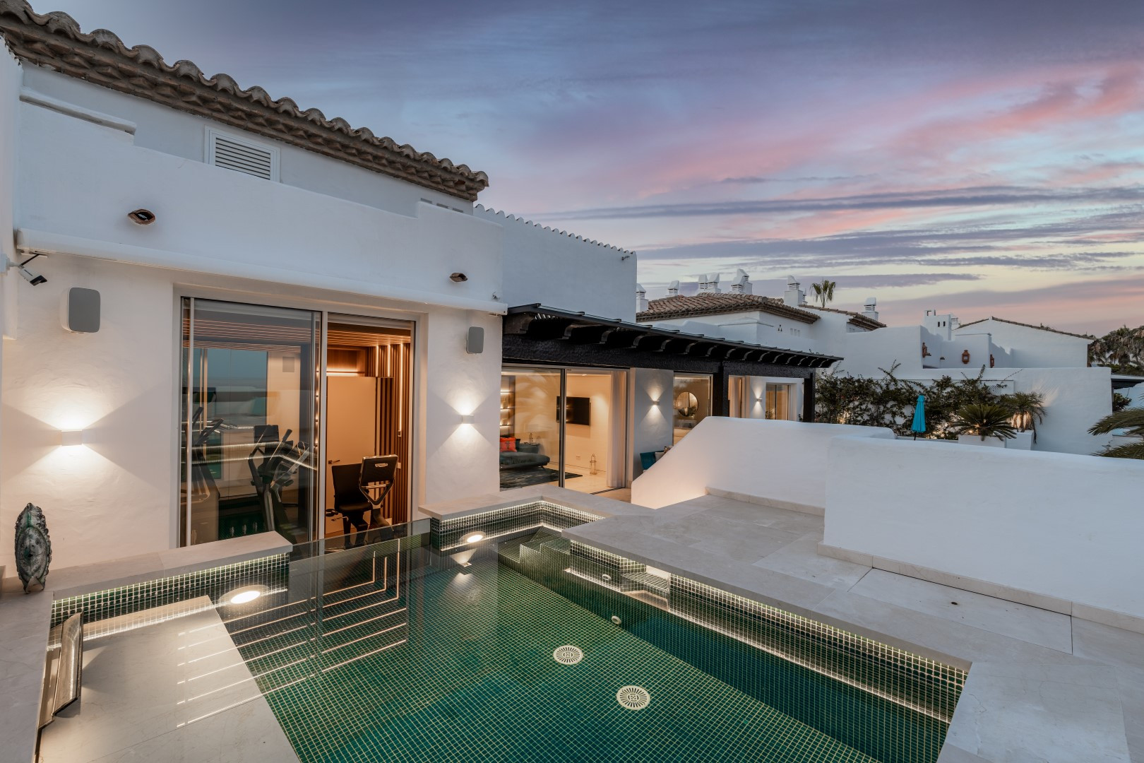 6 Bedroom Apartment in Marbella - Photo 18