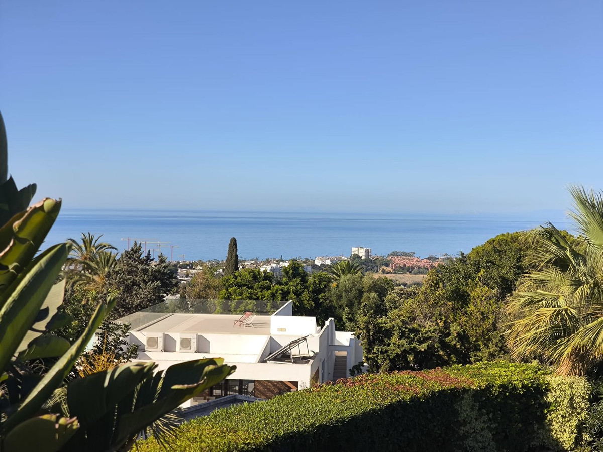 6 Bedroom Villa in Marbella - Photo 65