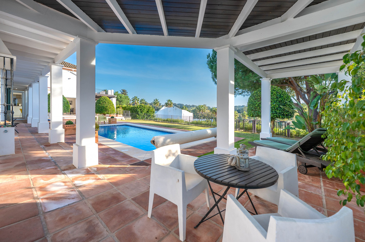 6 Bedroom Villa in Sotogrande - Photo 37