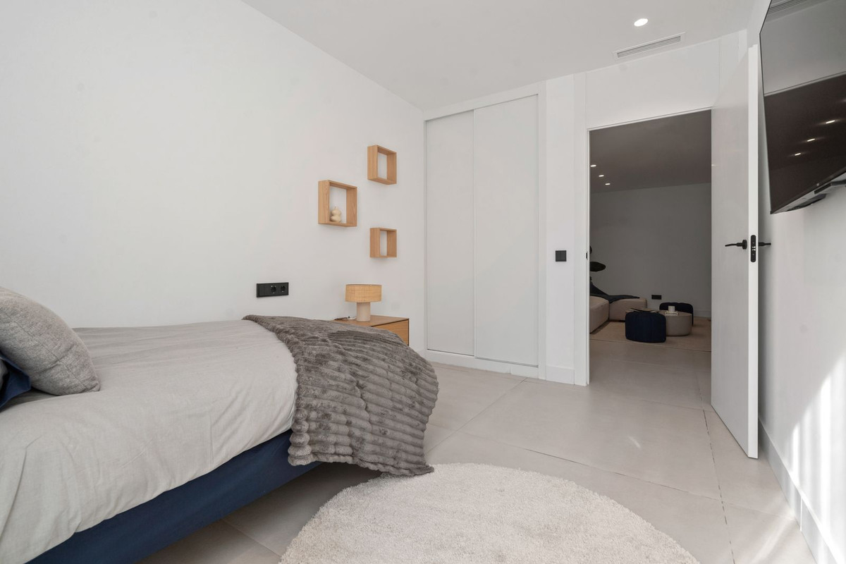 5 Bedroom Penthouse in Estepona - Foto 26