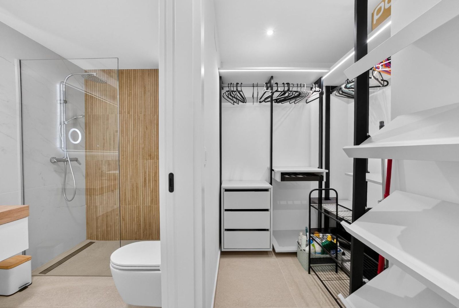 Villa con 3 camere con piscina a Alicante, Spagna – Foto 23