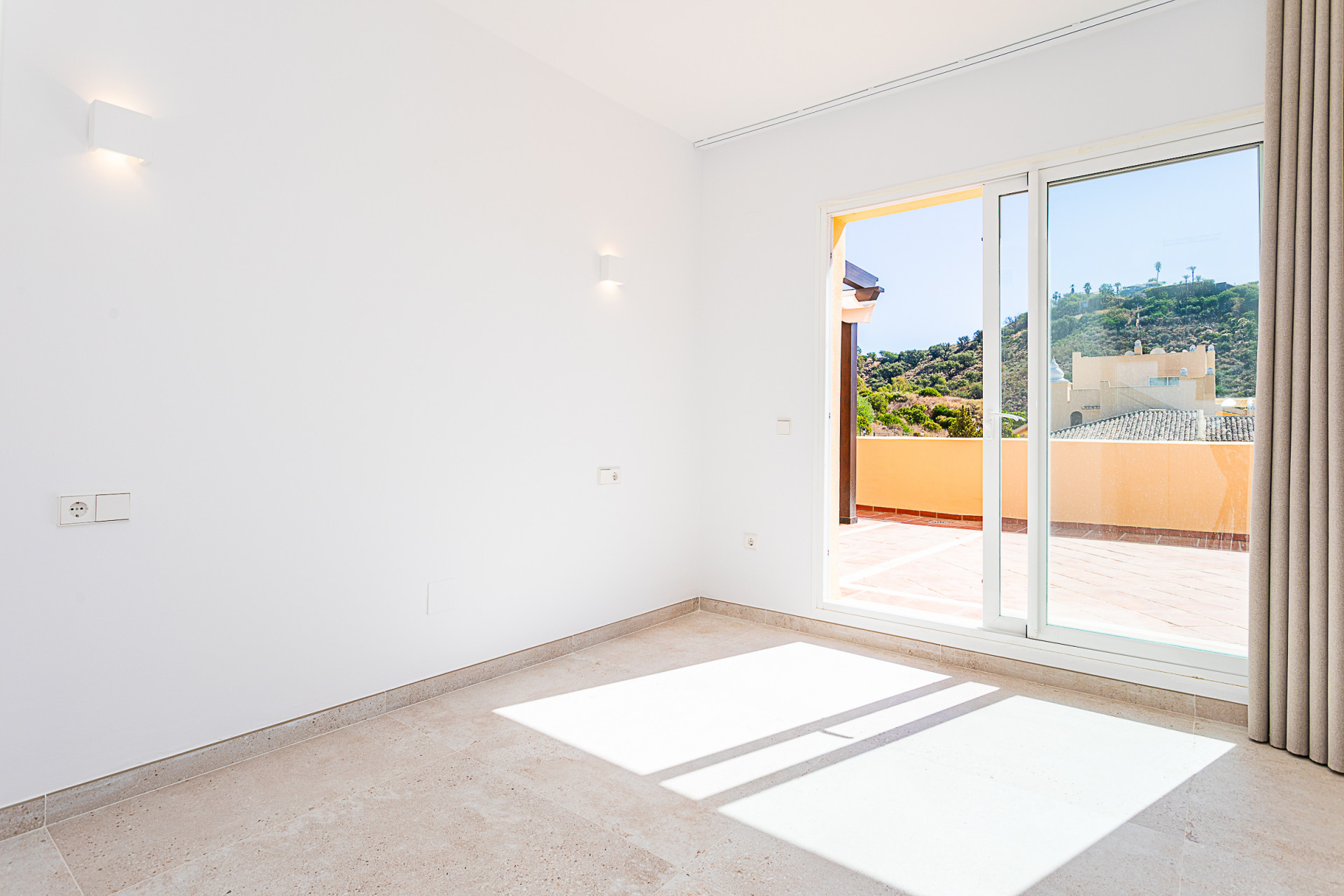 Apartamento com 3 quartos com piscina em Málaga, Espanha – Foto 23