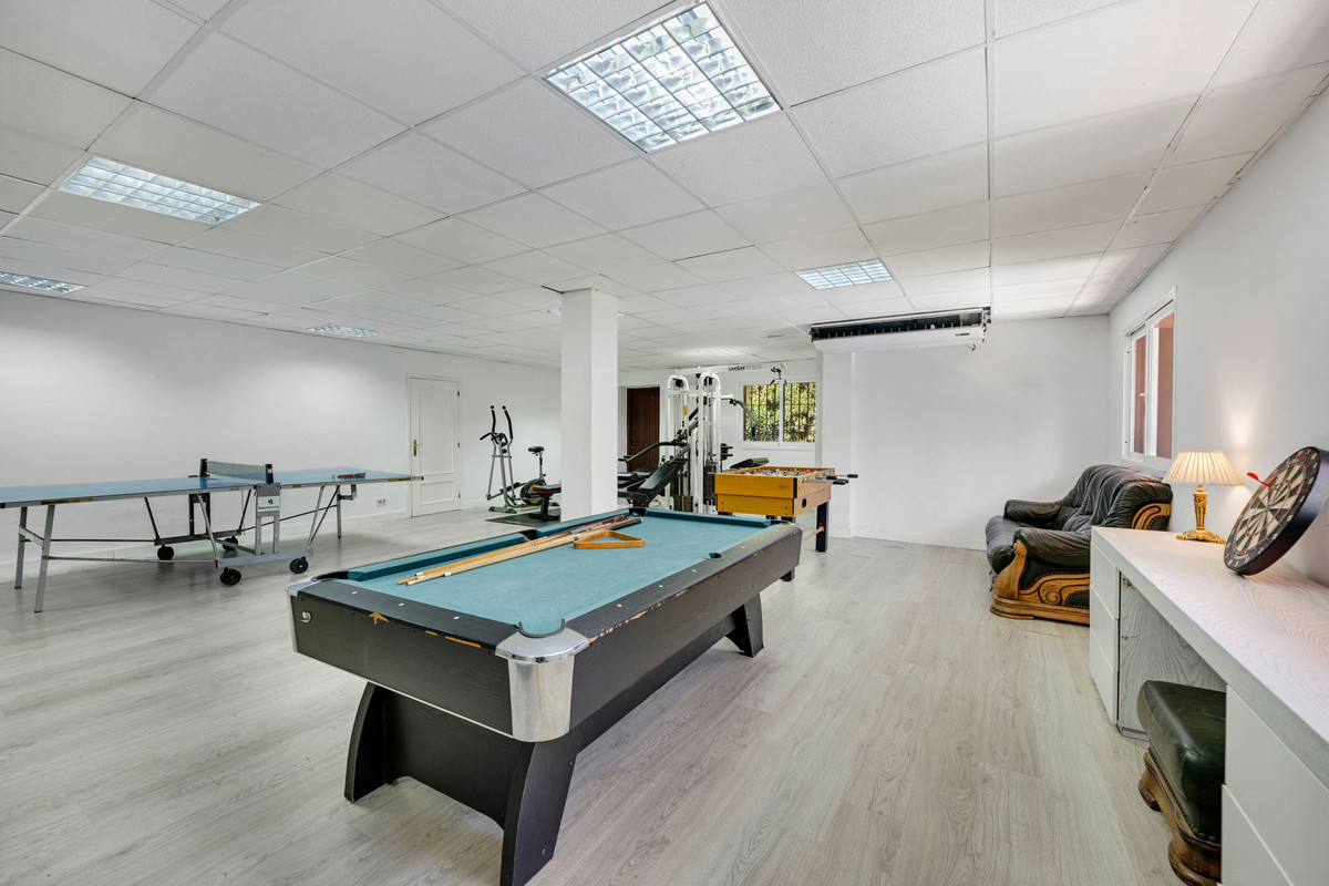 5 Bedroom Villa in Sotogrande - Photo 41