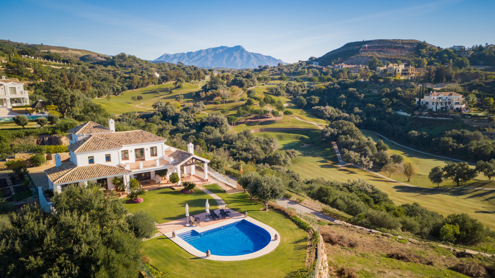 5 Bedroom Villa in Benahavís - Foto 2
