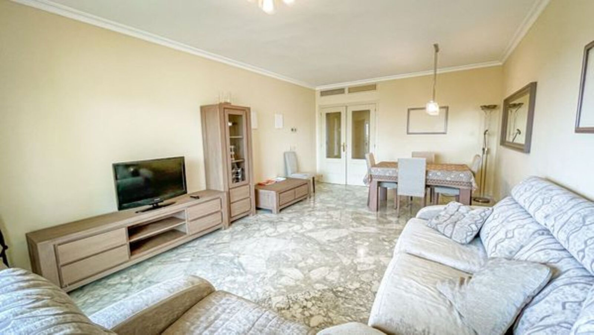 2 Bedroom Apartment in Mijas
