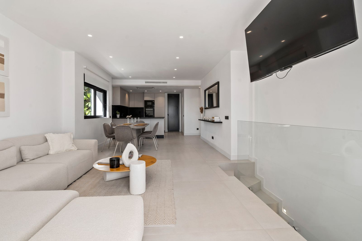 5 Bedroom Penthouse in Estepona - Foto 7