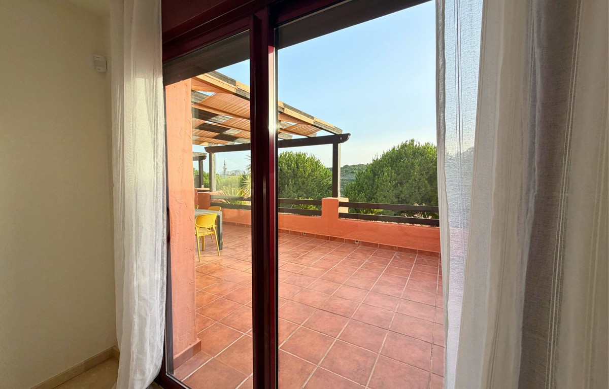 3 Bedroom Apartment in Casares - Photo 22