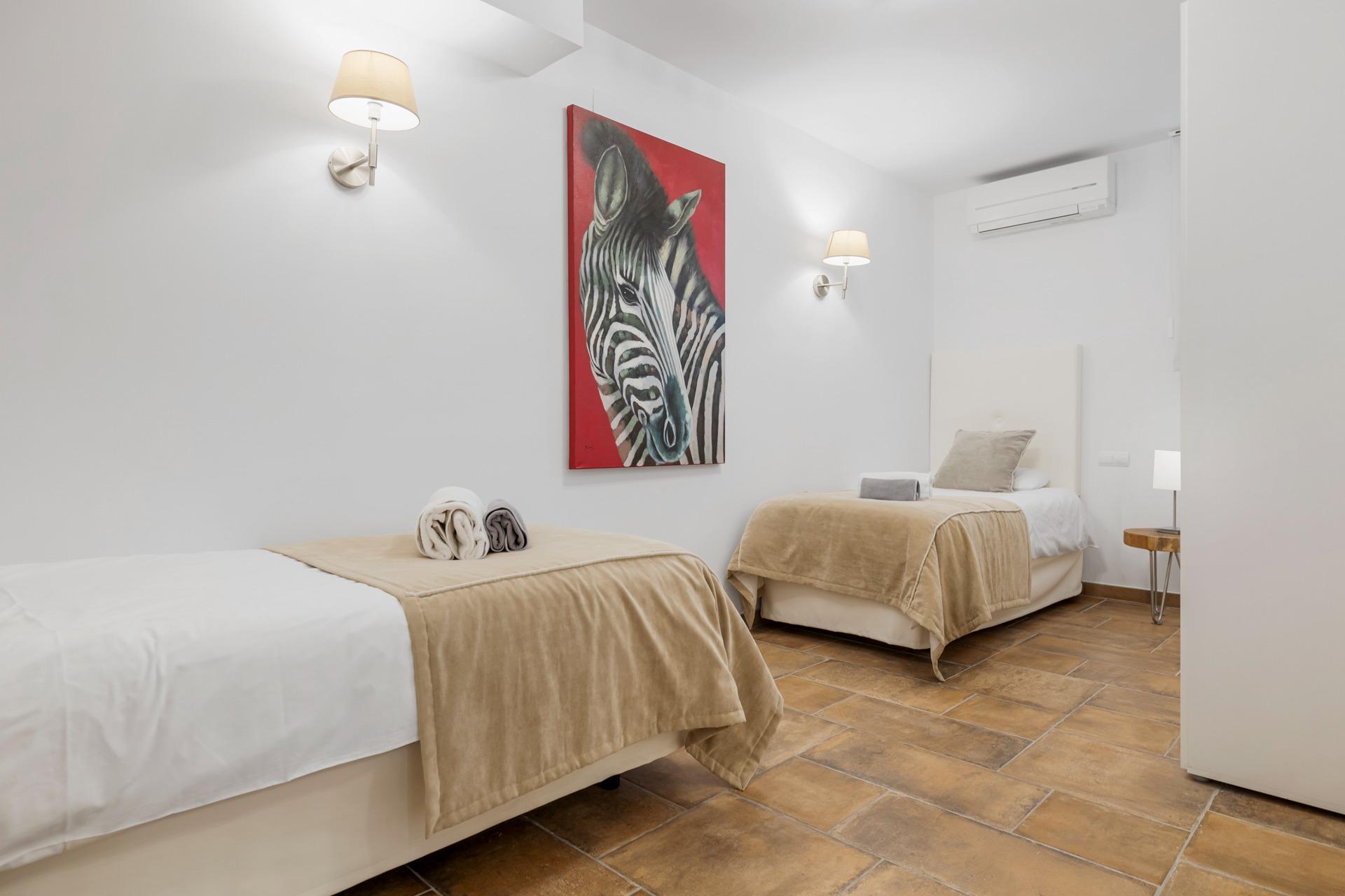 5 Bedroom Villa in Benahavís - Фото 25