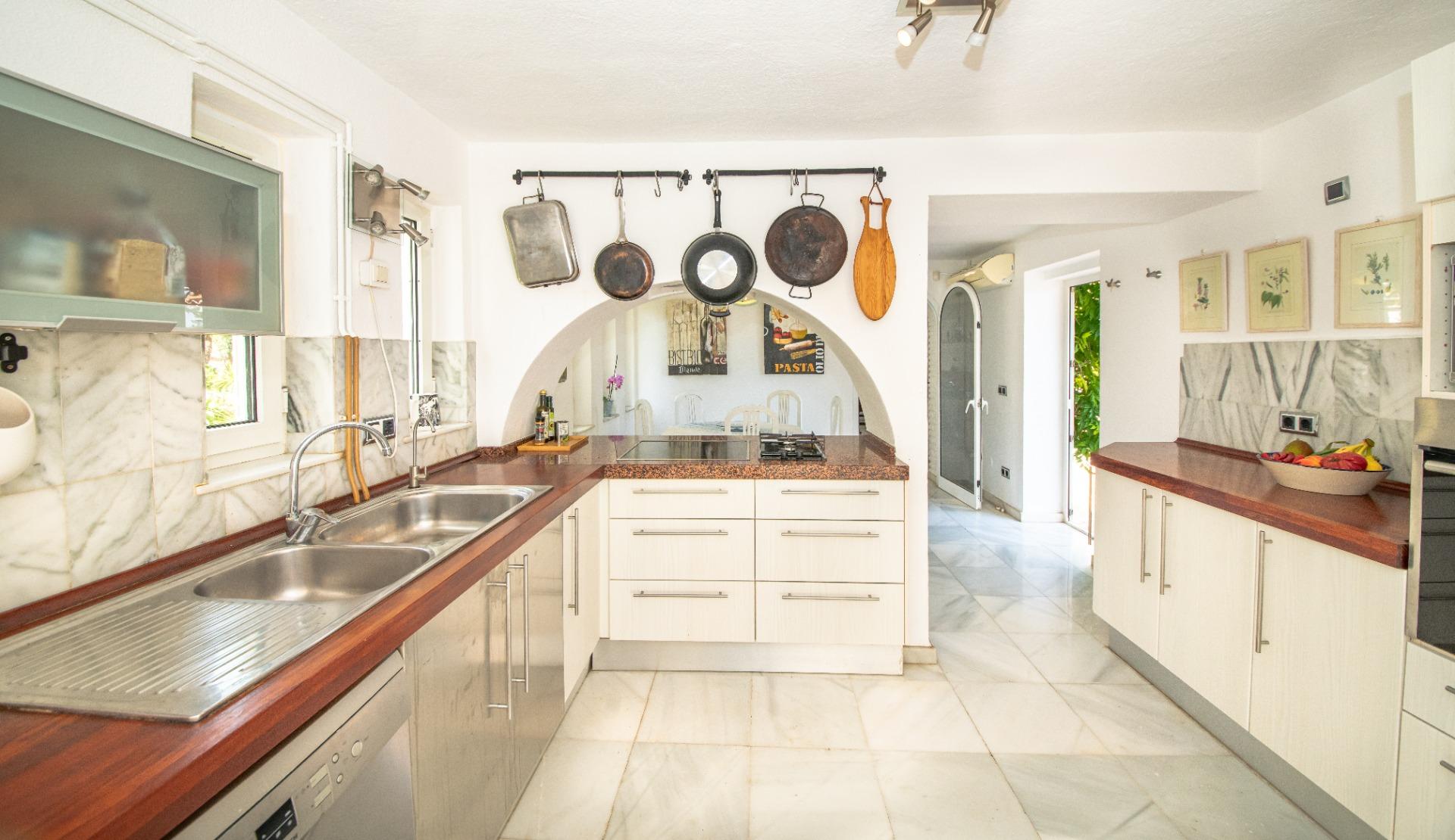 5 Bedroom Villa in Benalmádena - Foto 27