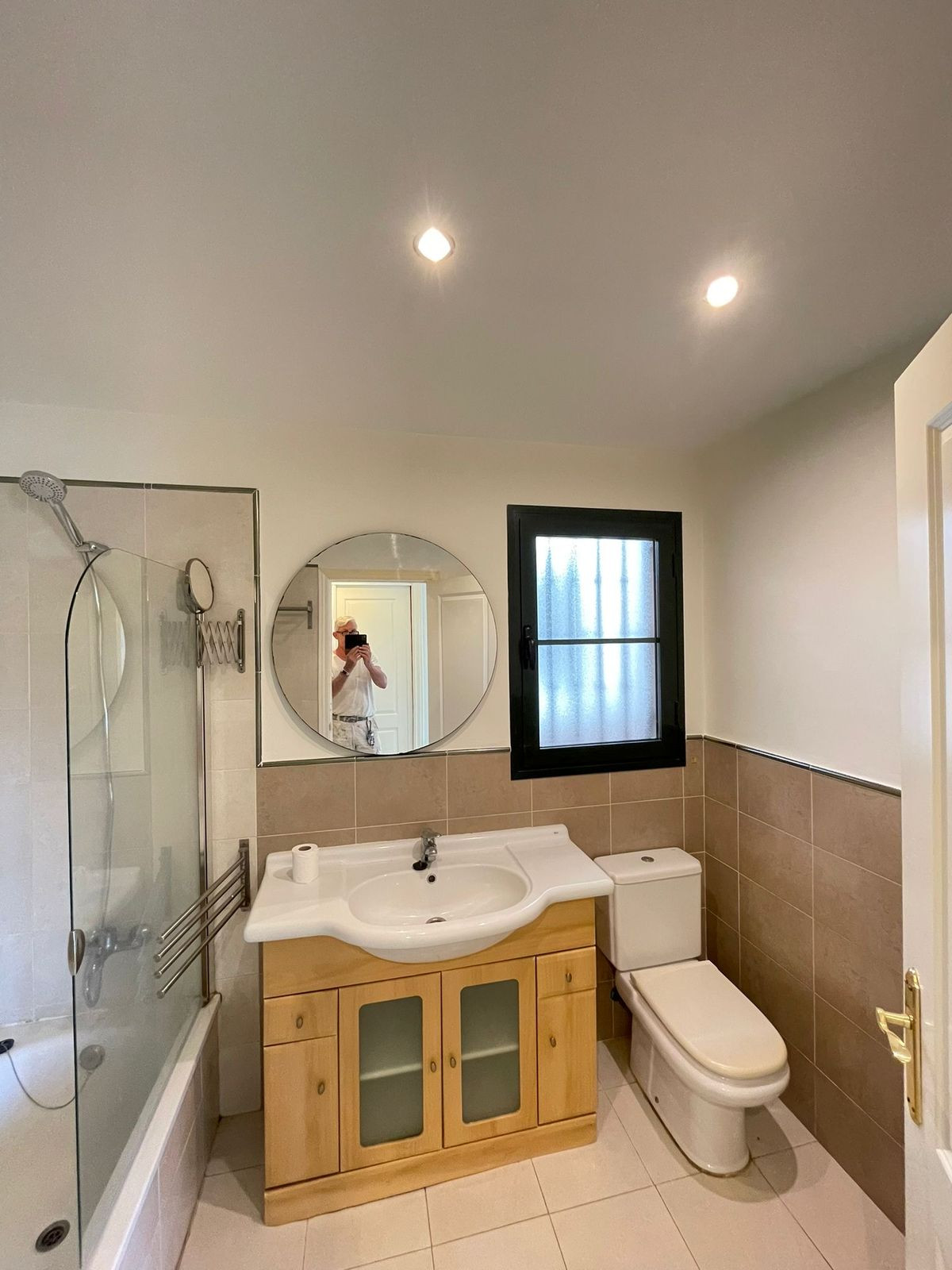 2 Bedroom Apartment in Mijas - Photo 9