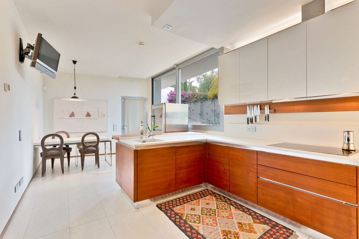 4 Bedroom Townhouse in Marbella - Foto 4