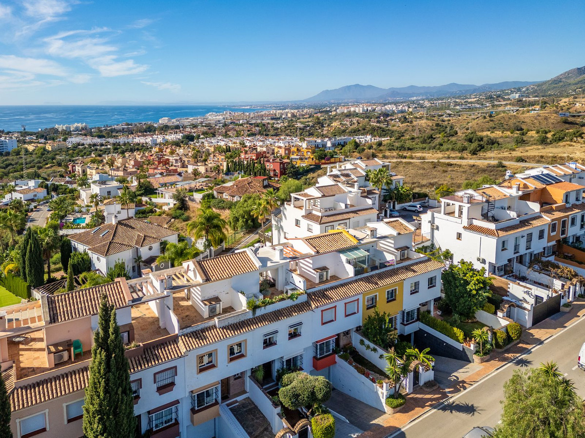 3 Bedroom Townhouse in Marbella - Photo 48