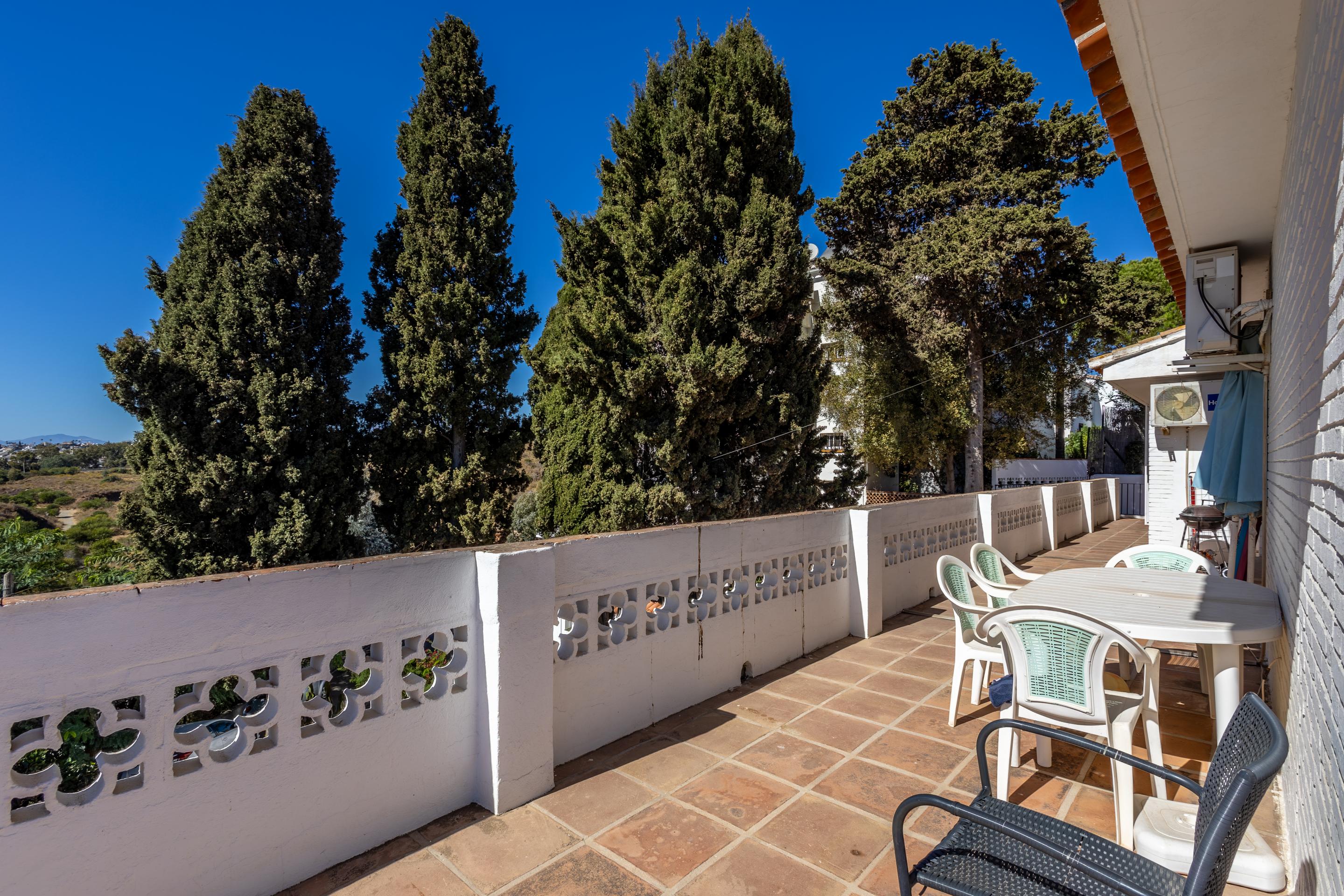 6 Bedroom Villa in Mijas - Photo 35