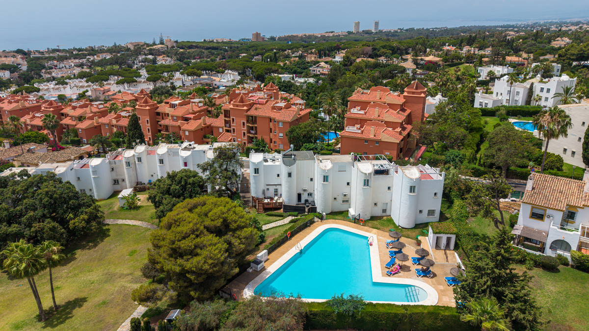 4 Bedroom Townhouse in Marbella - Foto 7