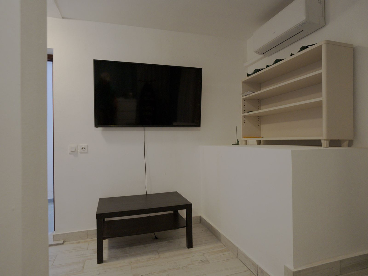 5 Bedroom Villa in Fuengirola - Photo 55