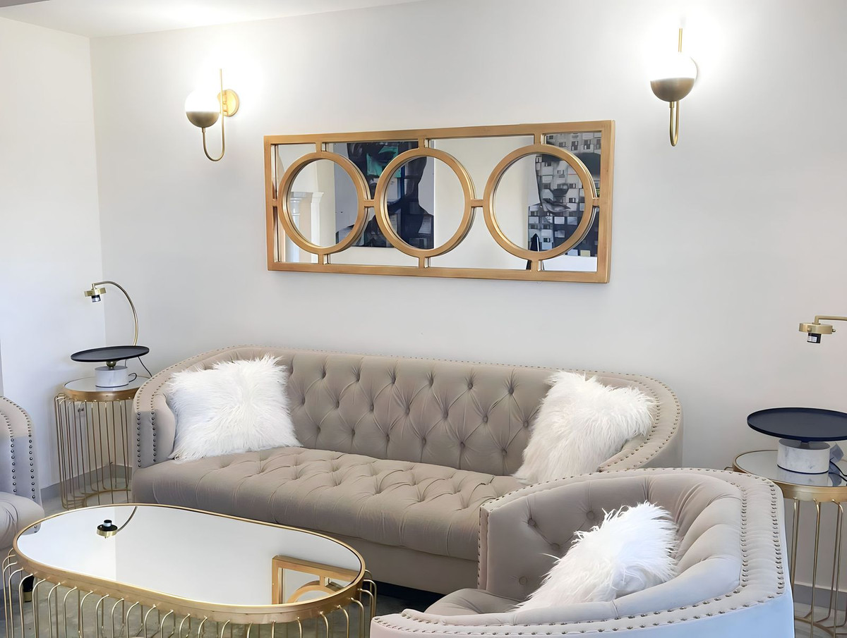 2 Bedroom Apartment in Marbella - Photo 2