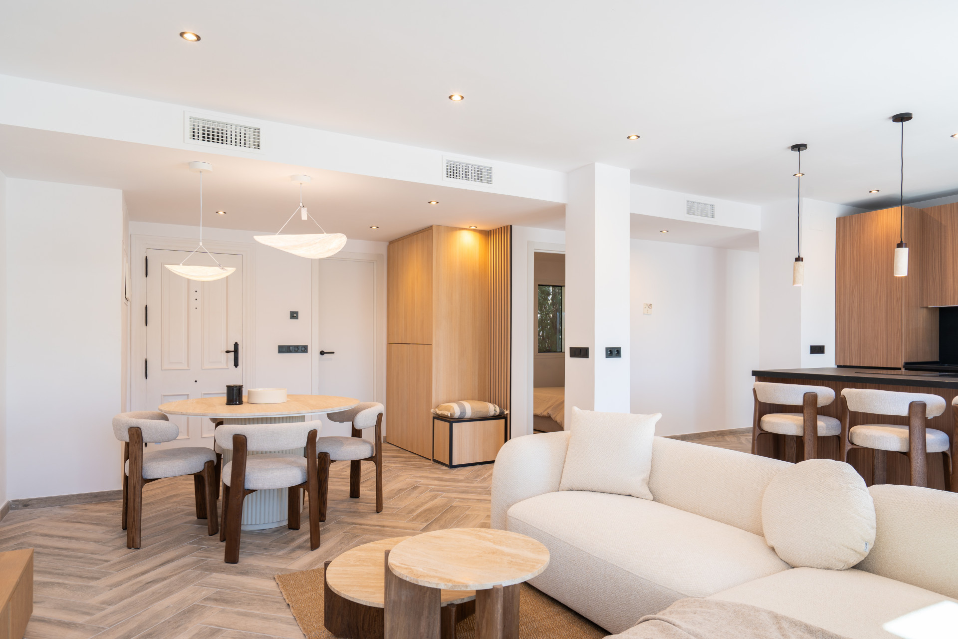3 Bedroom Penthouse in Benahavís - Photo 7