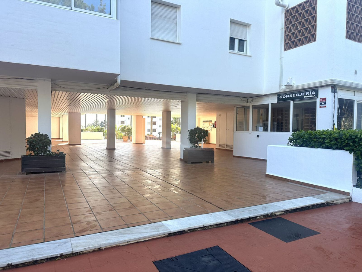 2 Bedroom Apartment in Mijas - Photo 53