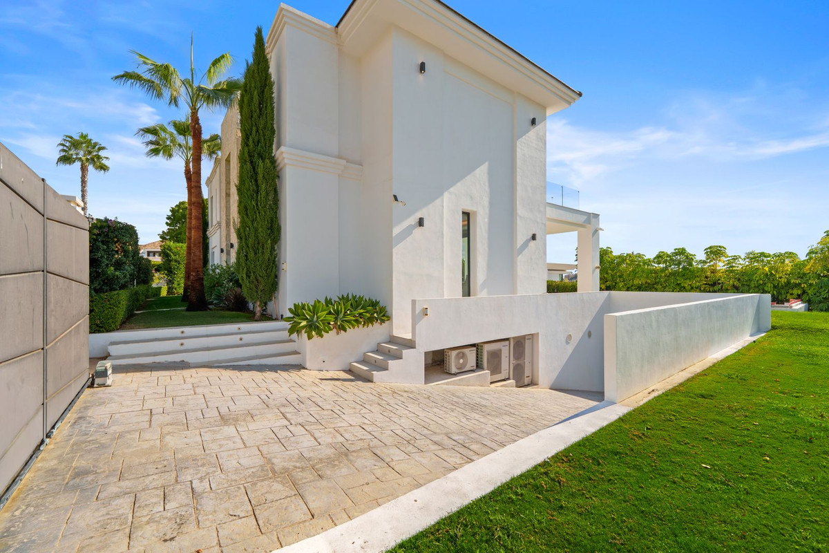 6 Bedroom Villa in Benahavís - Foto 21