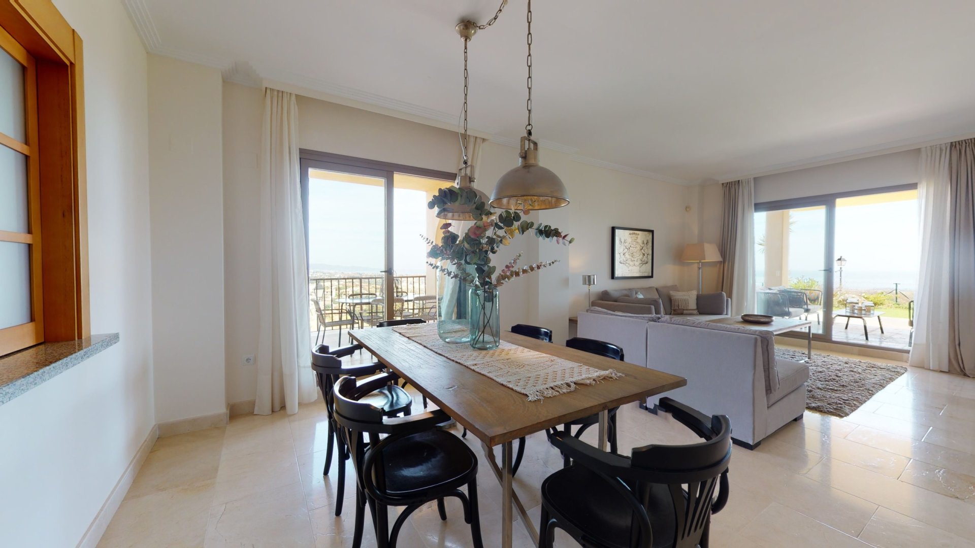 2 Bedroom Apartment in Benahavís - Foto 23