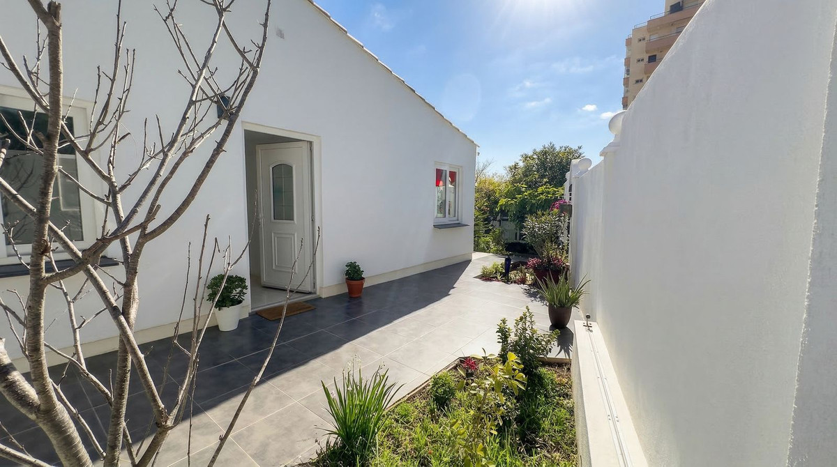 3 Bedroom Villa in Mijas - Photo 3