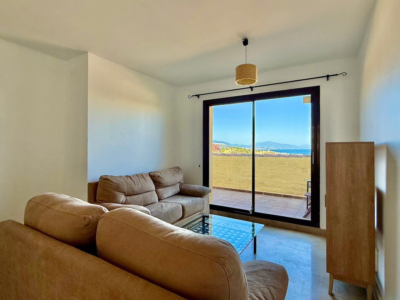 2 Bedroom Penthouse in La Duquesa - Photo 5
