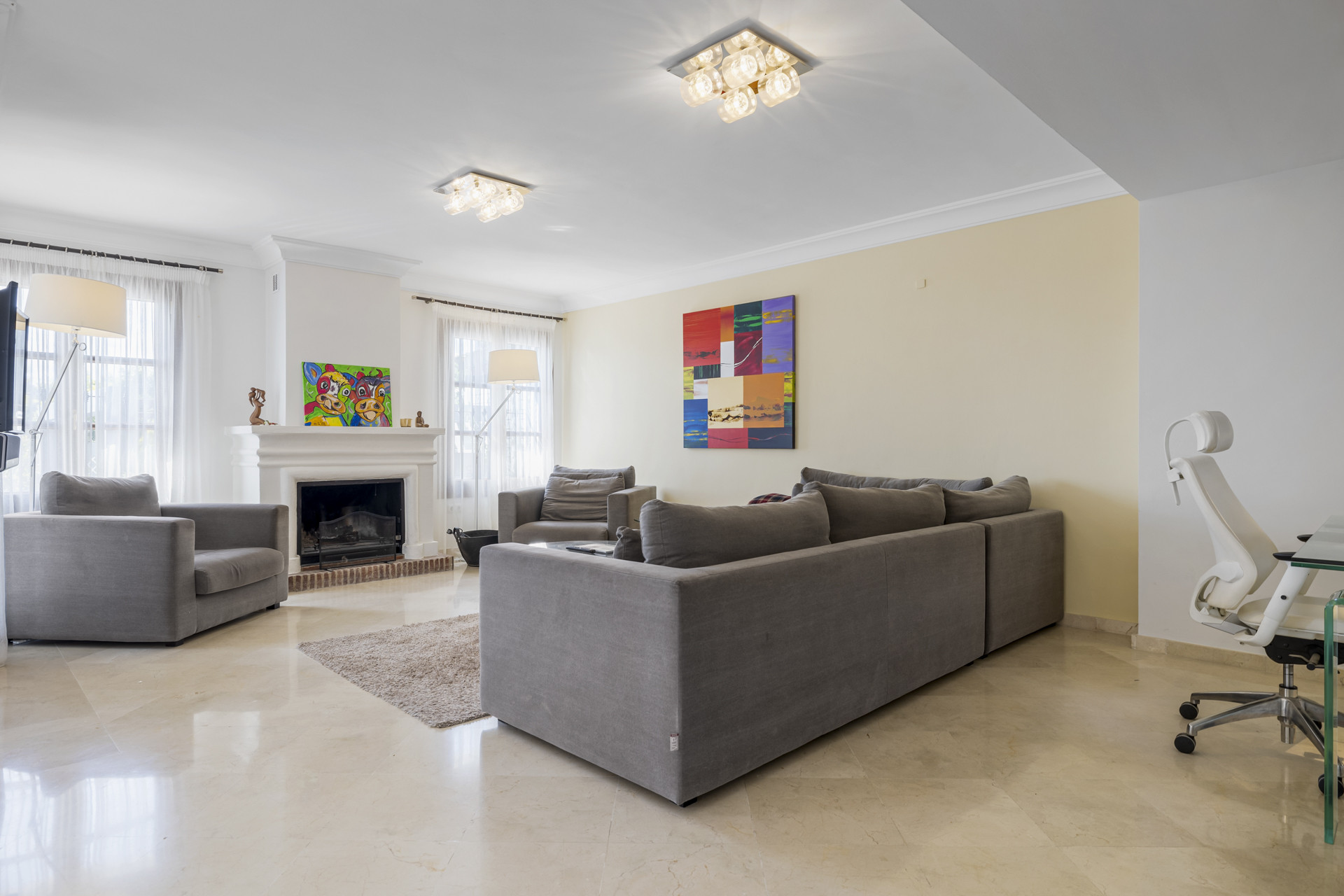 5 Bedroom Townhouse in Benahavís - Foto 14