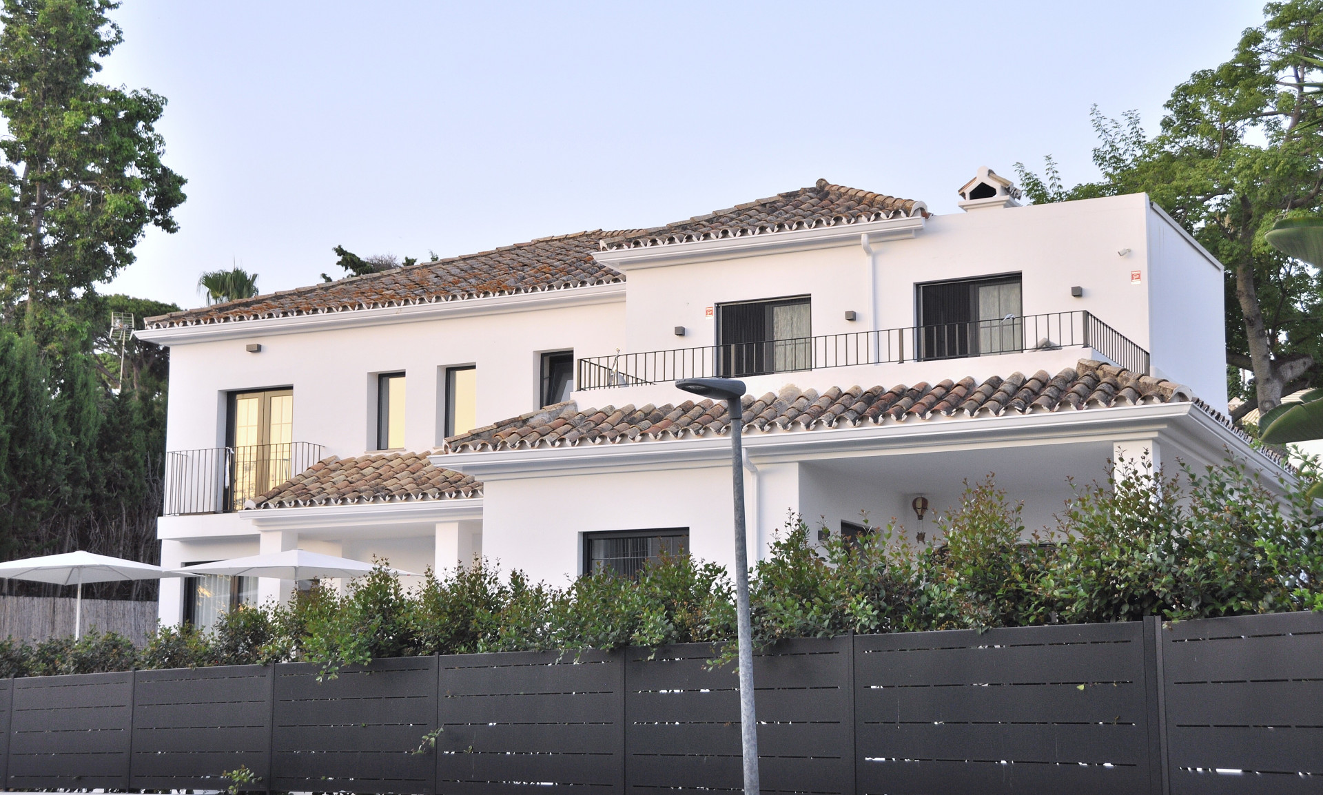 5 Bedroom Villa in San Pedro de Alcántara - Photo 8