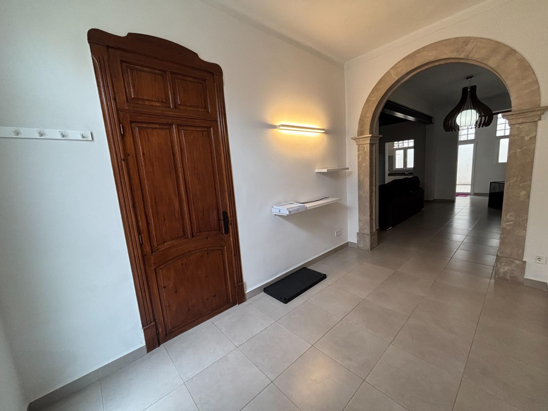 Piso de 4 dormitorios en Baleares – Foto 2