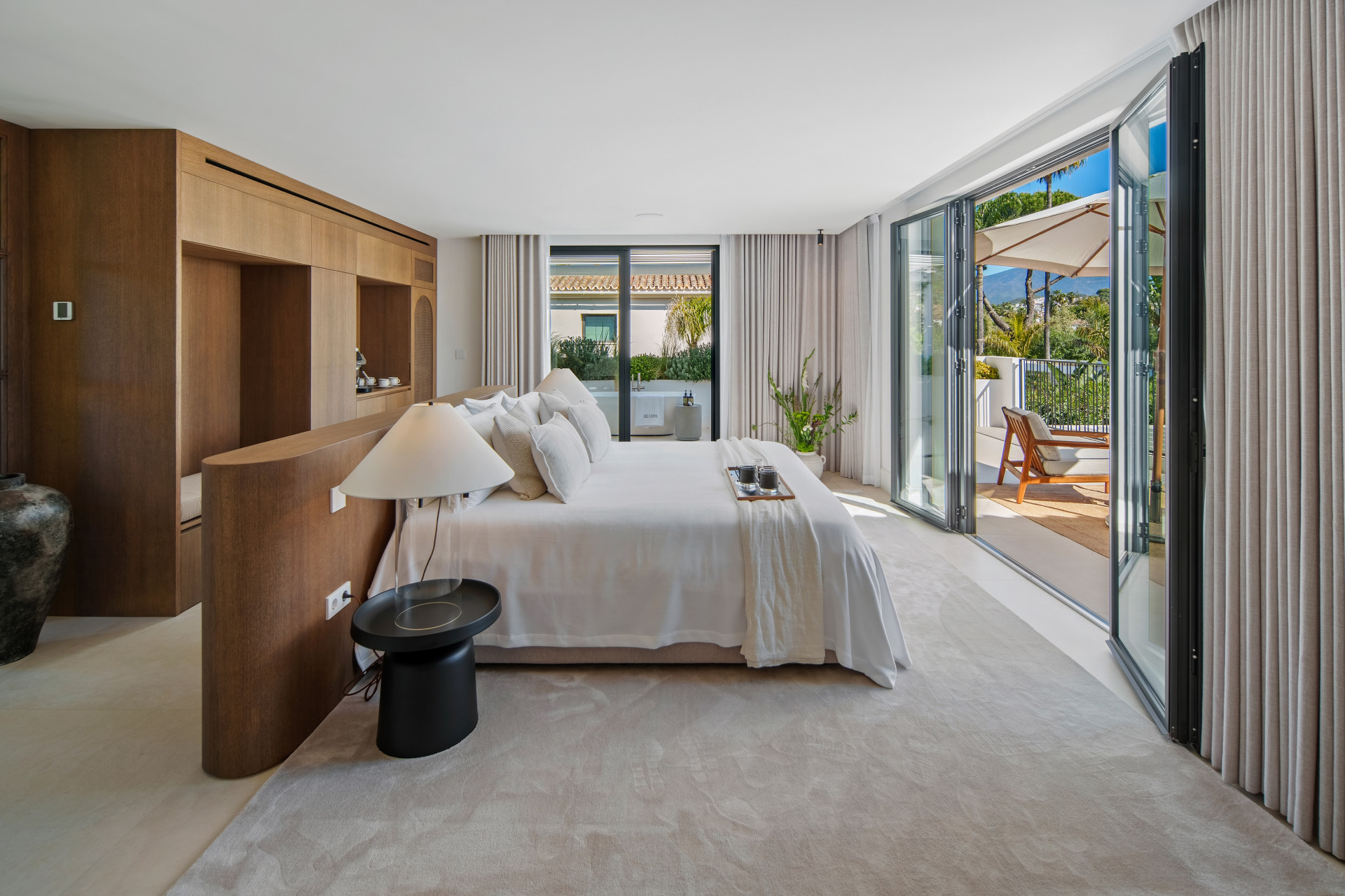 4 Bedroom Villa in Marbella - Photo 22