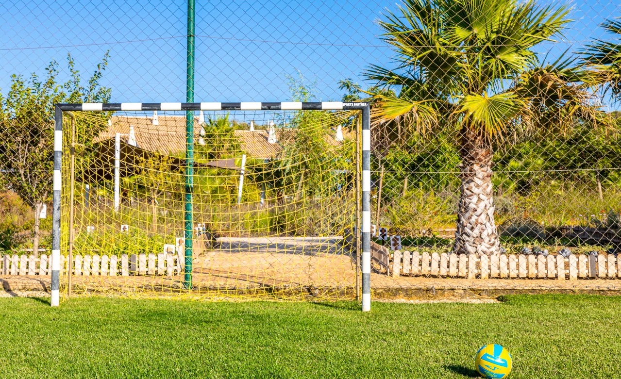 Gewerbefläche mit Pool in Spanien – Foto 26