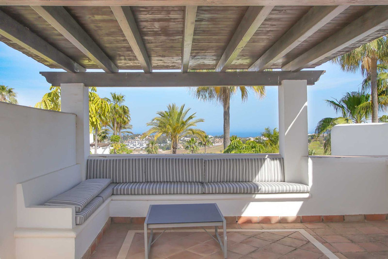 3 Bedroom Townhouse in Benahavís - Photo 29
