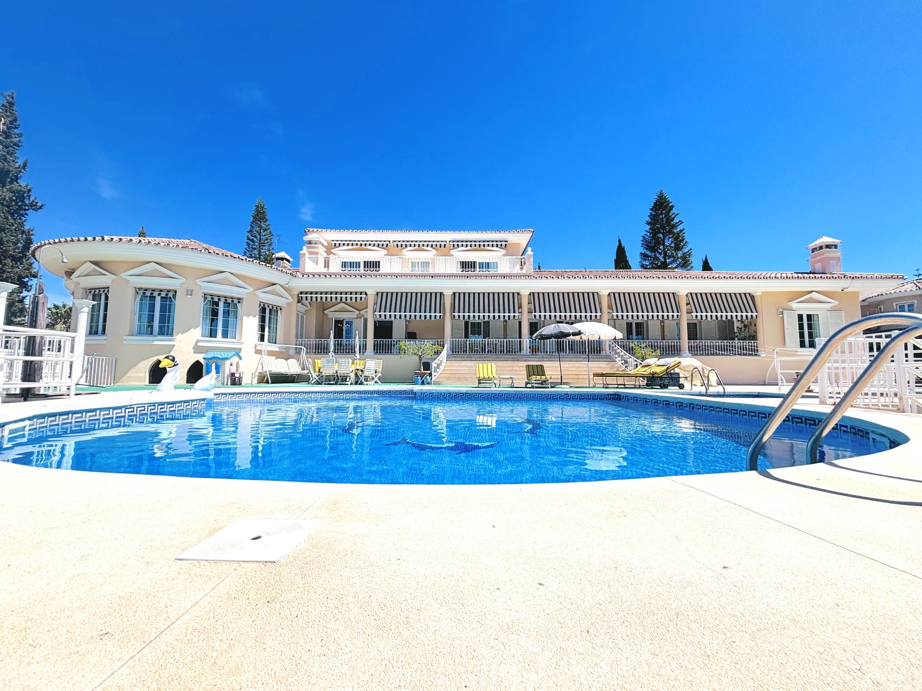 10 Bedroom Villa in Mijas