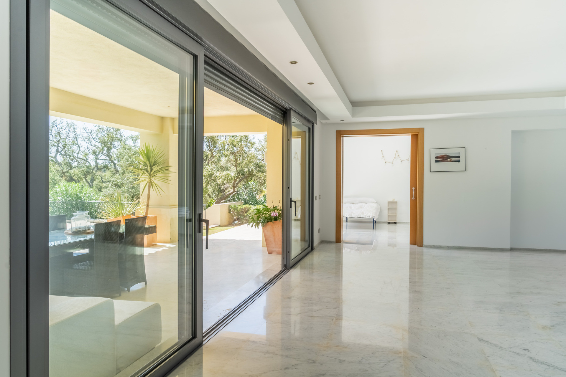 5 Bedroom Villa in Sotogrande - Photo 7