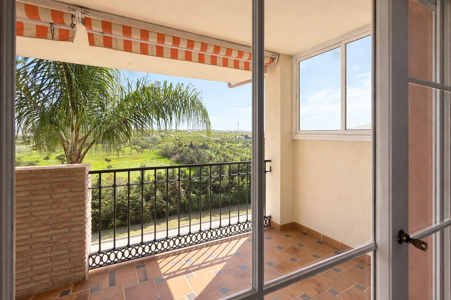 2 Bedroom Apartment in Mijas - Фото 25