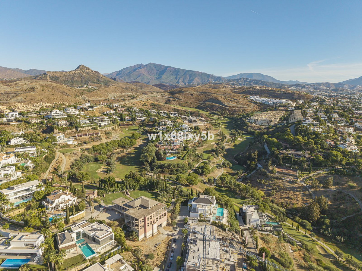 1,213 m² Plot in Estepona - Photo 17