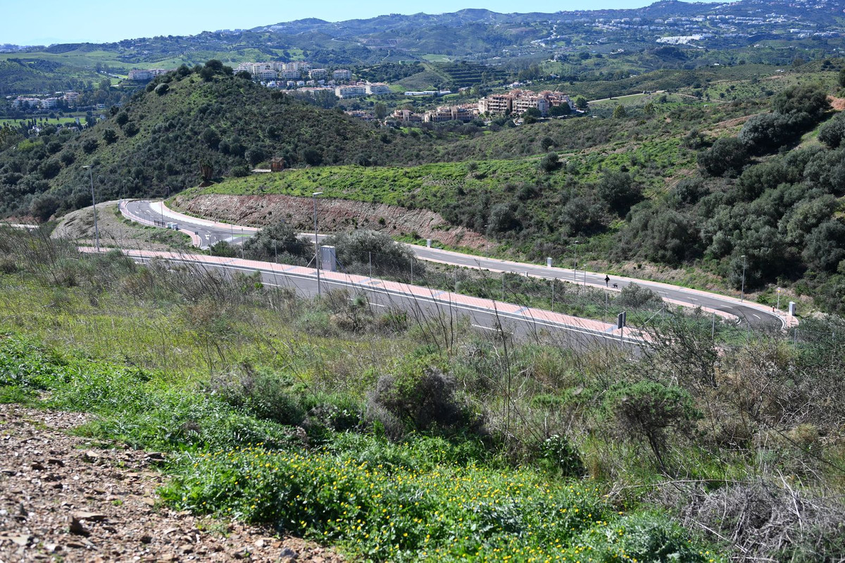 750 m² Plot in Mijas