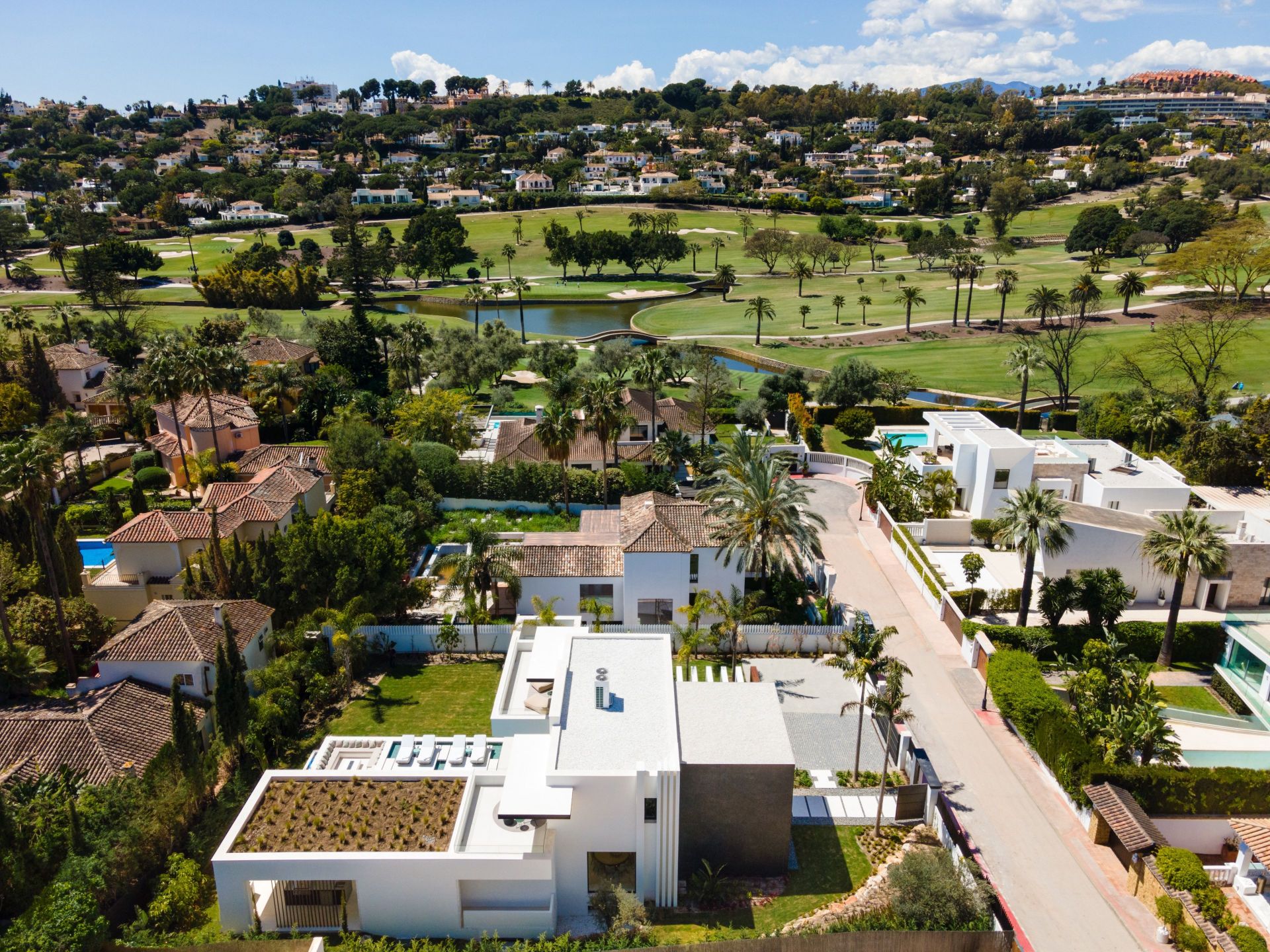 5 Bedroom Villa in Marbella - Фото 7