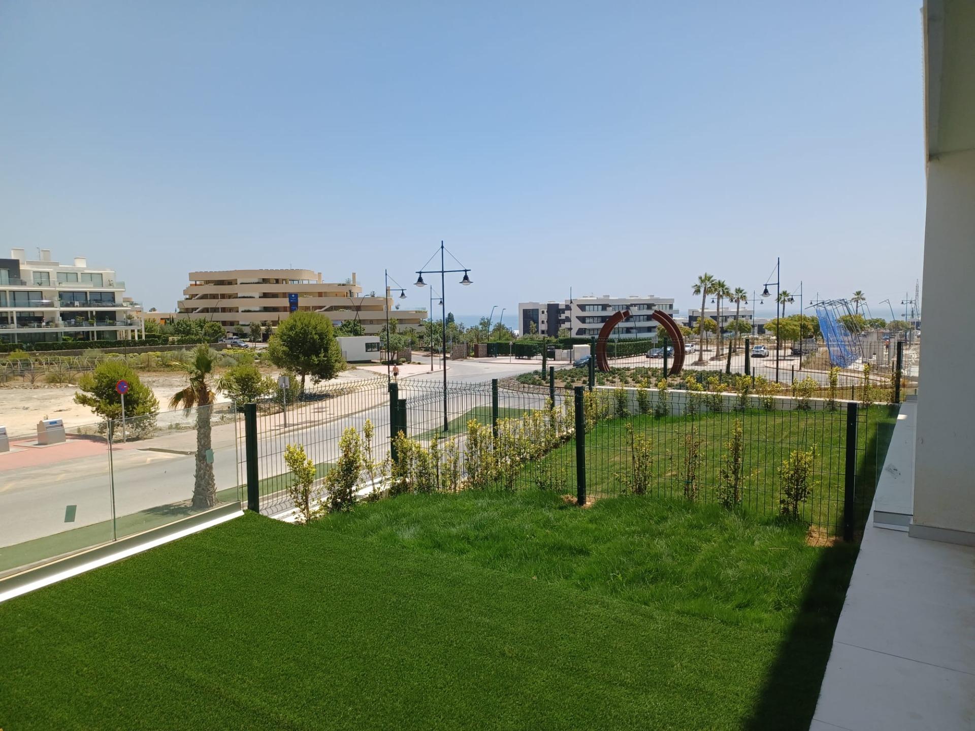 2 Bedroom Apartment in Benalmádena - Foto 14