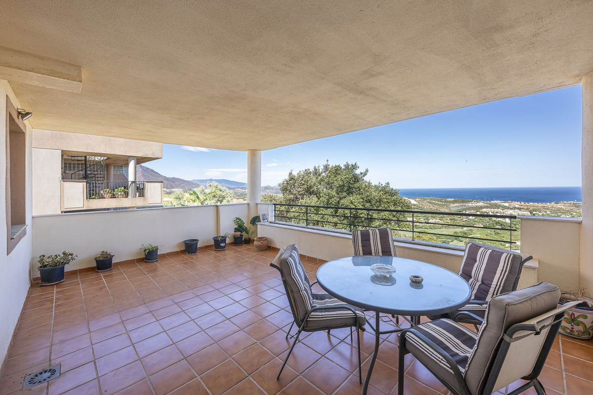 3 Bedroom Apartment in Casares