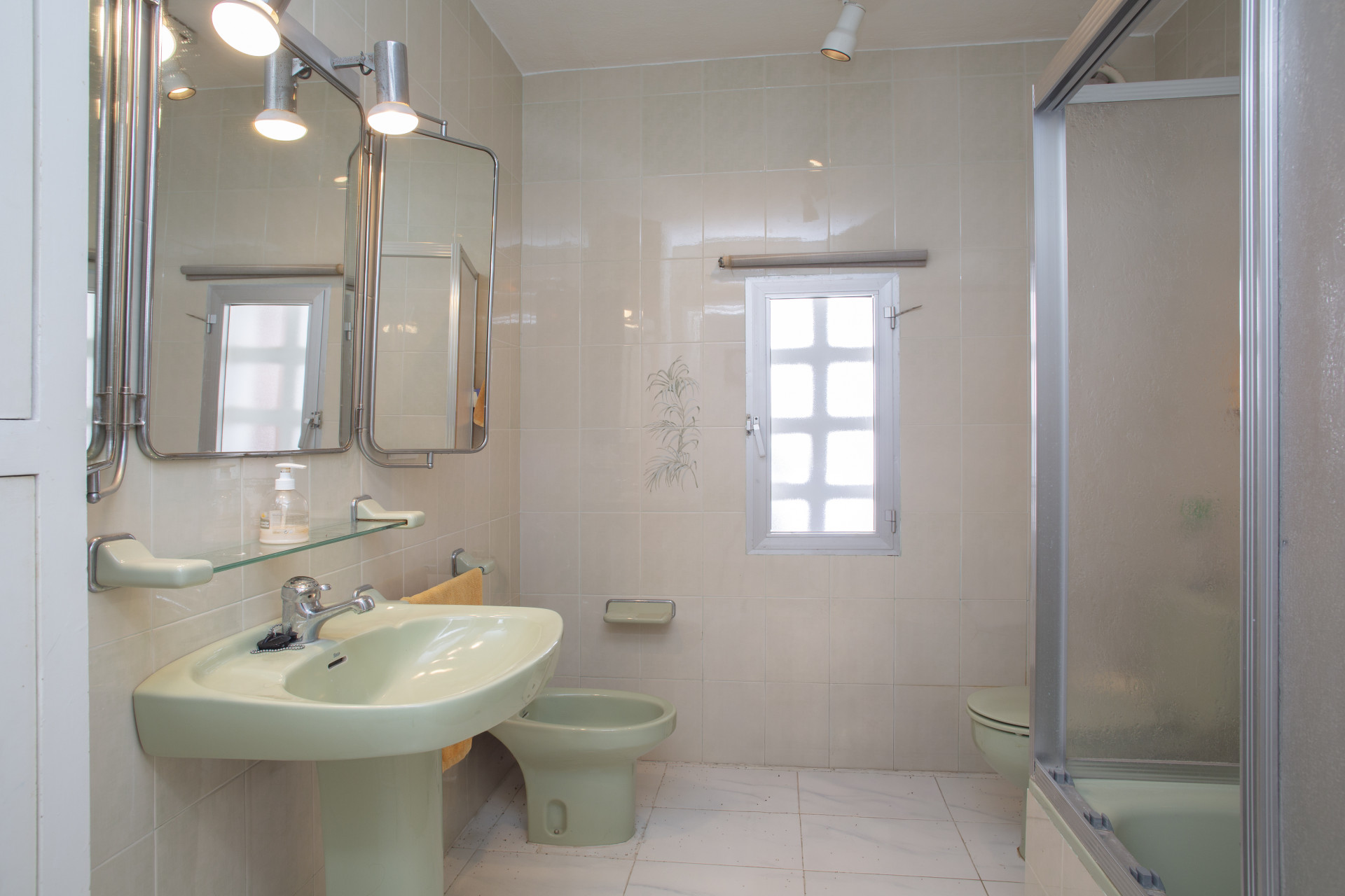 4 Bedroom Villa in San Pedro de Alcántara - Photo 15