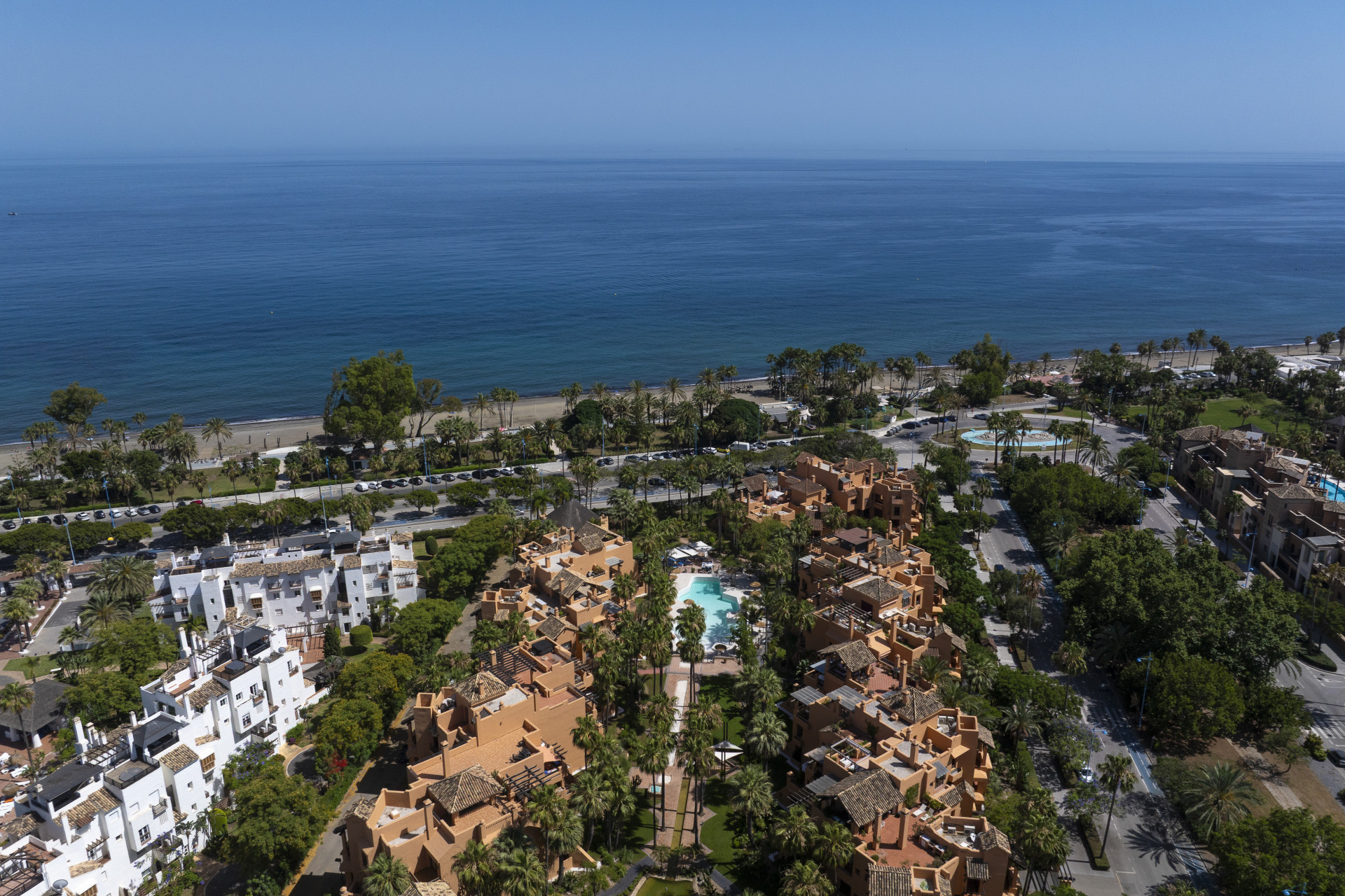 3 Bedroom Penthouse in San Pedro de Alcántara - Photo 32