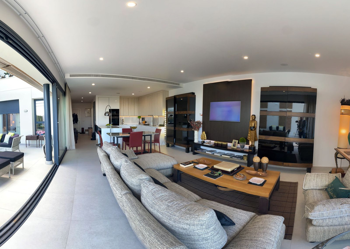 3 Bedroom Townhouse in Casares - Photo 17