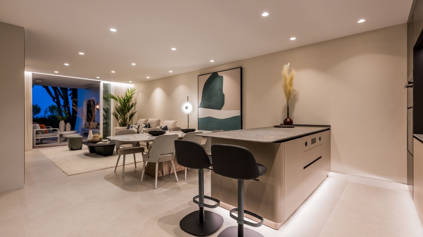3 Bedroom Apartment in Estepona - Photo 8