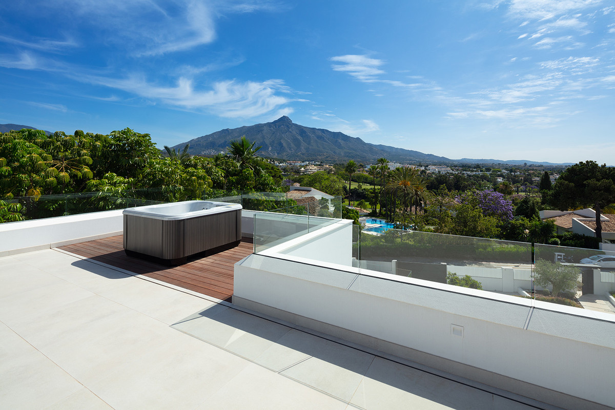 5 Bedroom Villa in Marbella - Foto 14