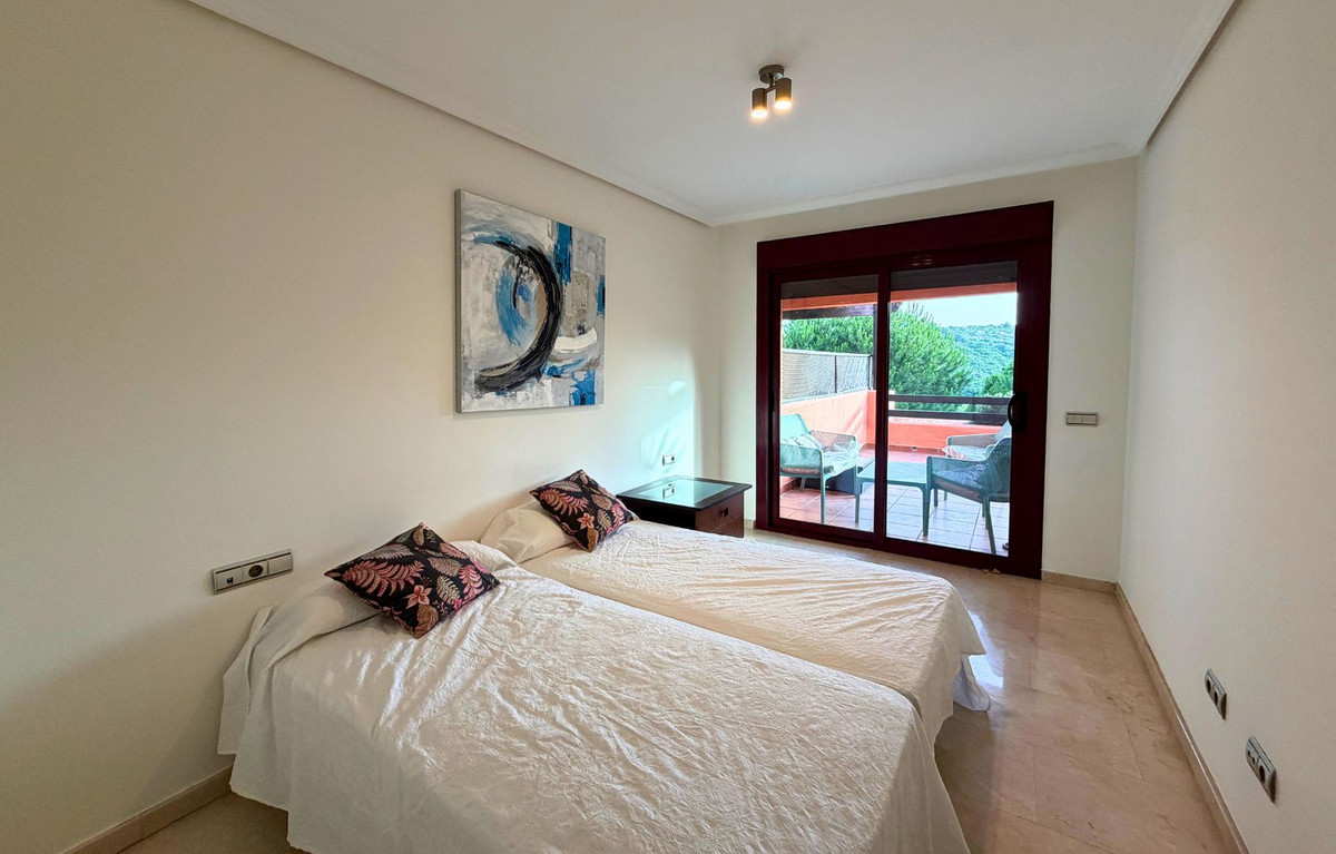 3 Bedroom Apartment in Casares - Photo 31