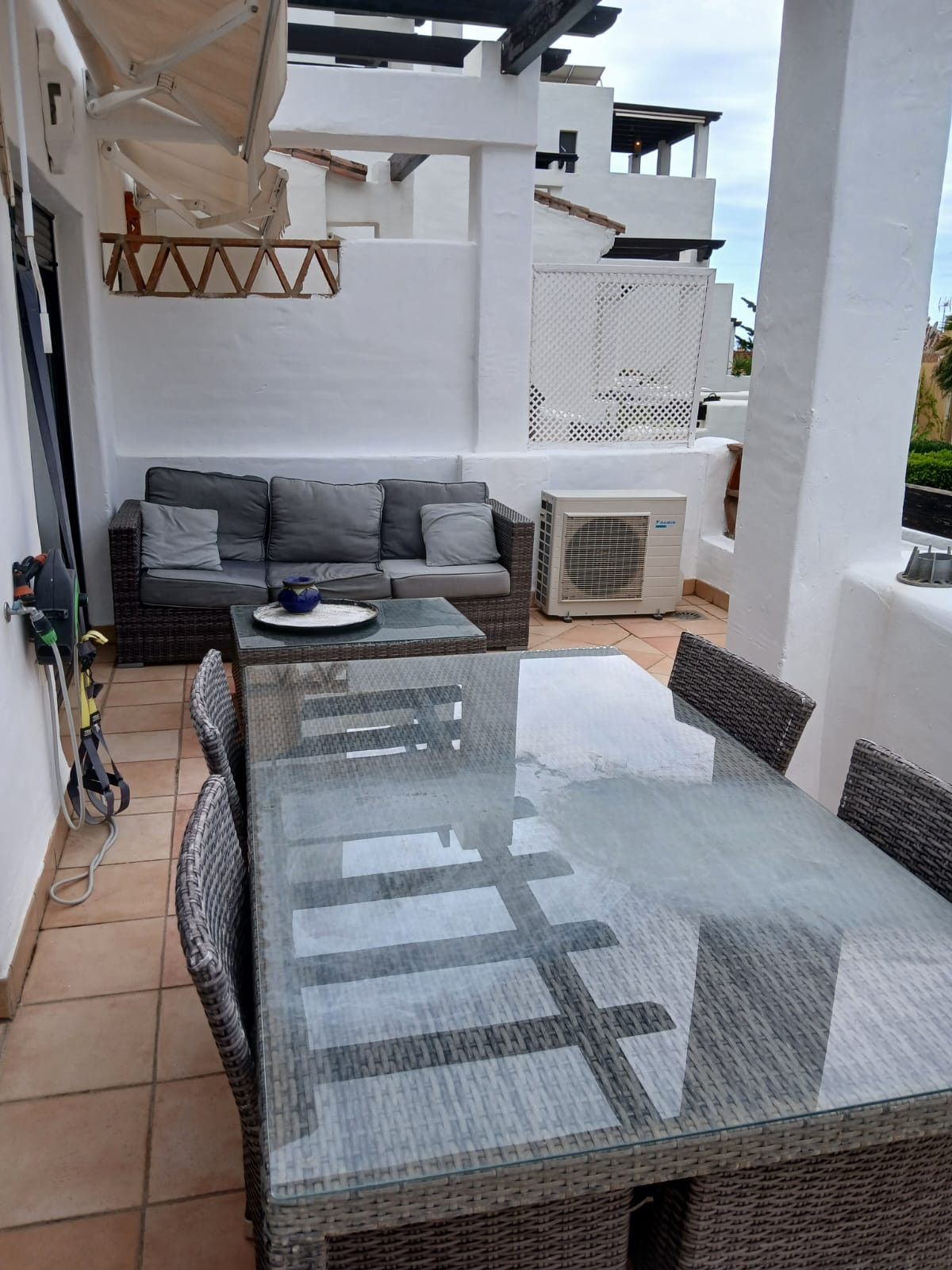 2 Bedroom Apartment in Estepona - Foto 10