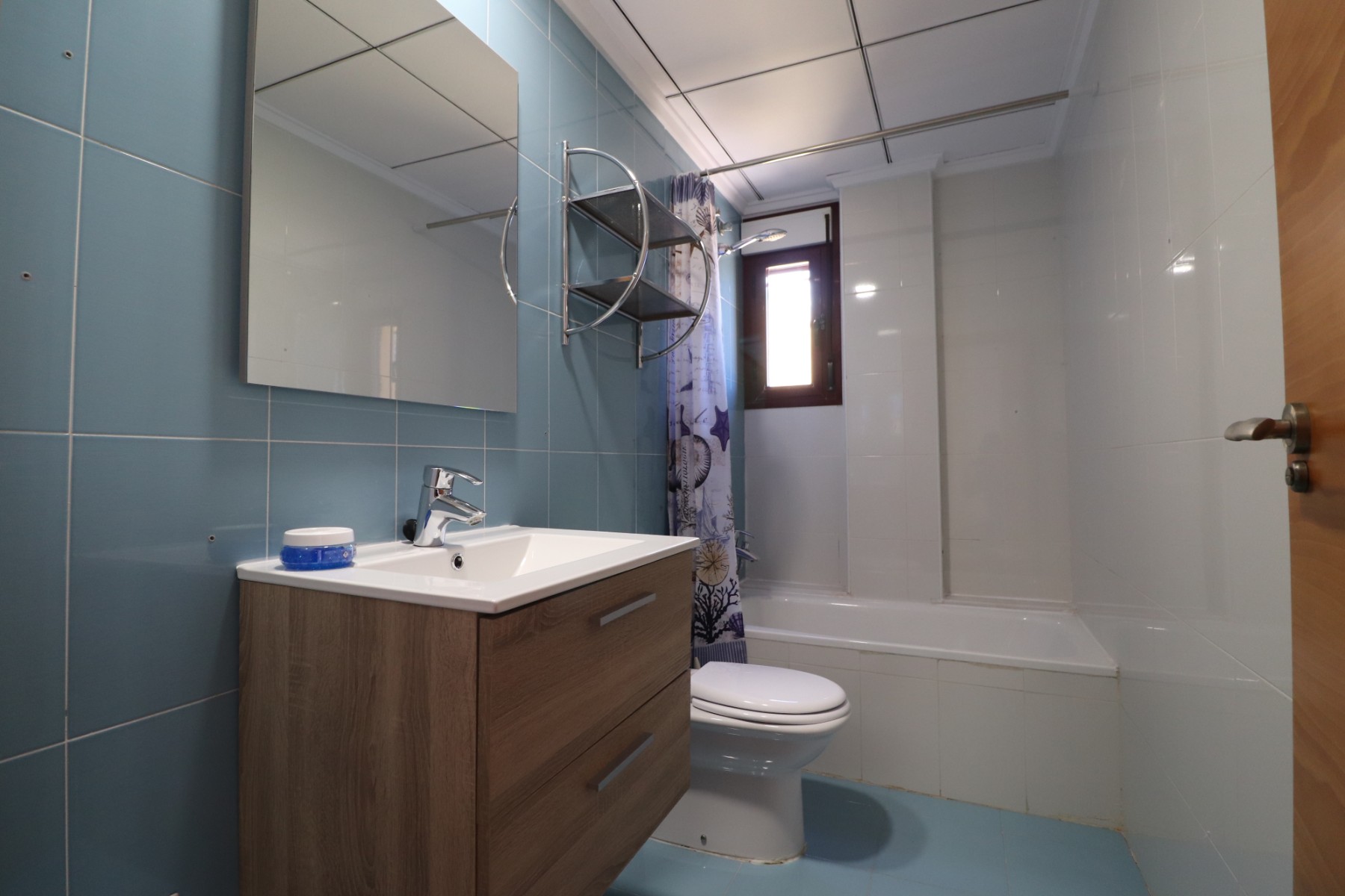 Apartamento com 2 quartos com piscina em Alicante, Espanha – Foto 15