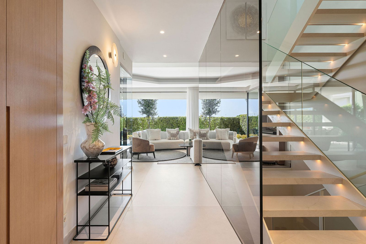 4 Bedroom Villa in Marbella - Foto 6